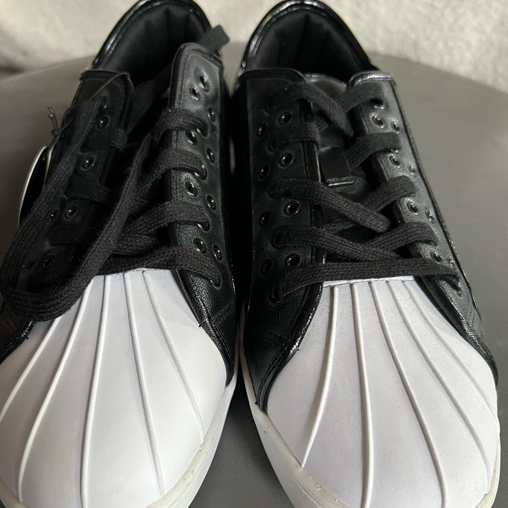Pastry - NWOB - americas dance shoe! Size 13